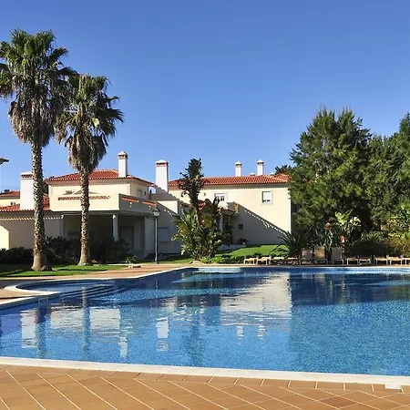 Praia Del Rey Bythe Pools Praia del Rei Exterior foto